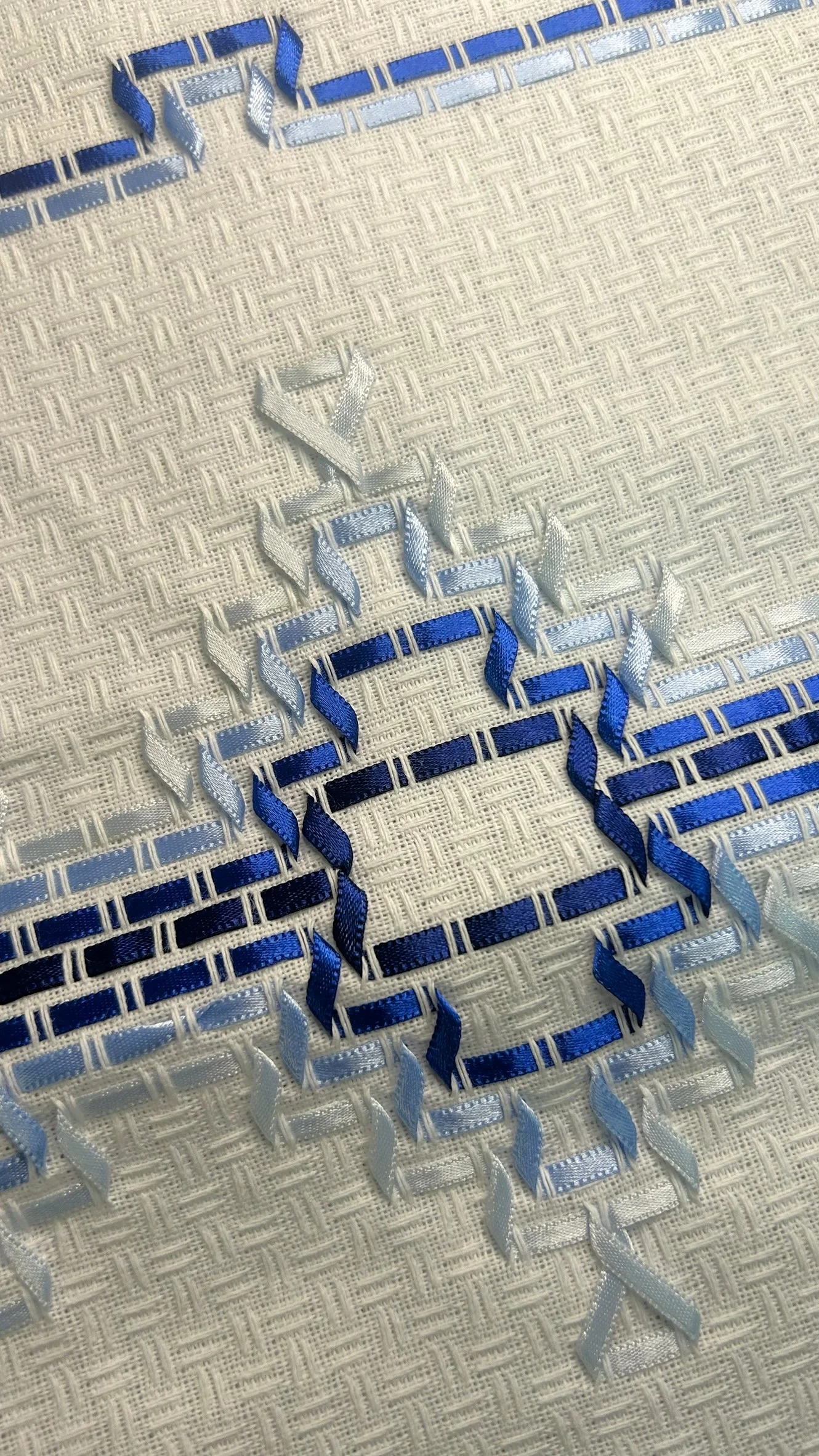 TRILHO DE MESA