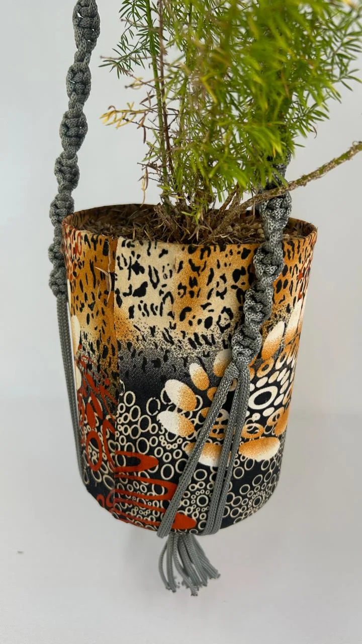 SUPORTE DE PLANTAS